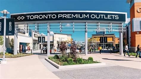 toronto premium outlet mall stores.